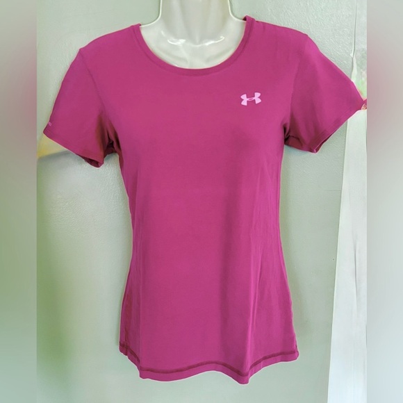Under Armour Tops - Under Armour Charged Cotton HeatGear Semi-Fitted SS Pink T-Shirt Tee Top S 4 6